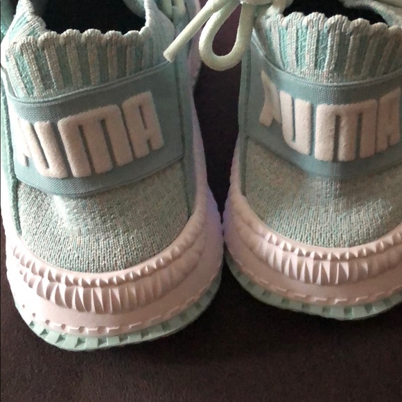 Puma - Picture 3 of 5